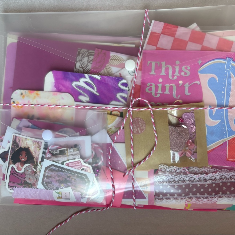๐sold๐ Pink Junk Journal Pack 100+ Pieces of Ephemera - Picture 7 of 11